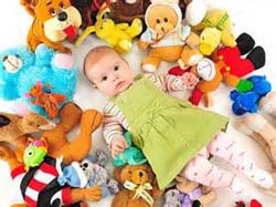 غذای این کودک اسباب بازی است! (عکس)