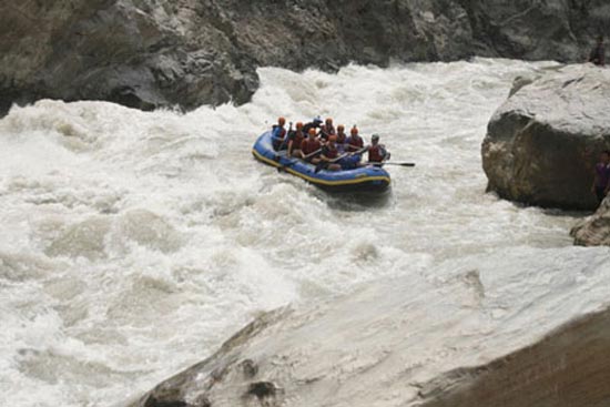 هیجان انگیزترین رودخانه های دنیا برای رفتینگ (عکس)