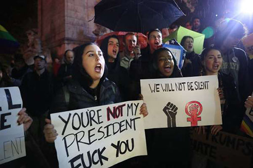 تظاهرات آمریکاییها علیه ترامپ و واکنش اوباما +تصاویر