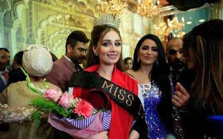 لقب زیباترین بانوی عراق برای این خانم (عکس)