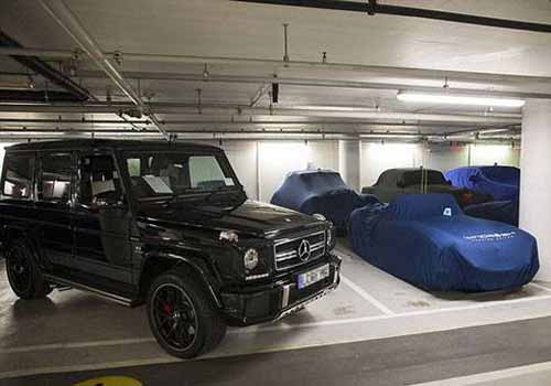 کشف پارکینگ خودروهای لوکس دنیا در لندن (عکس)