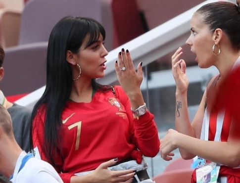 حرکات عجیب دوست دختر رونالدو در جام جهانی روسیه