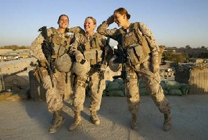 تجاوز به نظامیان زن آمریکایی (+عکس)