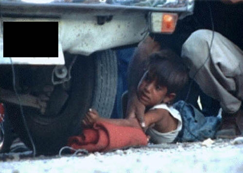 عکس هایی از وقیحانه ترین سوء استفاده از کودکان / www.irannaz.com