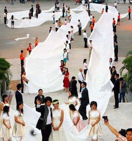 عکس هایی از عجیب ترین لباس عروس های دنیا 1