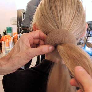 آموزش تصویری 3 مدل شینیون ساده برای موهای بلند