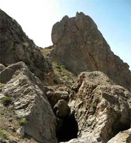 سفری به غار آهکی گلجیک (عکس)