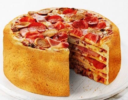 تا حالا پیتزای 5 طبقه دیده بودید؟ (عکس)