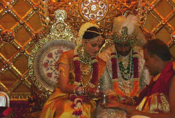 عکسهای ازدواج دو ستاره مشهور سینمای هند