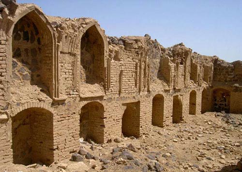 معرفی آثار باستانی هزار ساله شهر سمنان (عکس)