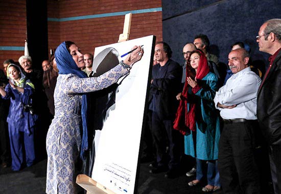حضور هنرمندان در مراسم نکوداشت سیف الله صمدیان حضور هنرمندان در مراسم نکوداشت سیف الله صمدیان