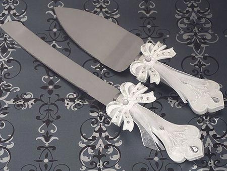 تزئین شیک و بسیار زیبای چاقوی عروسی (عکس)