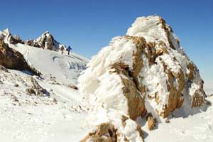 آشنایی با زیباترین کوهای شهرستان اقلید (عکس)