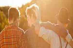 تکنیک های کاربردی برای پیدا کردن دوستان واقعی