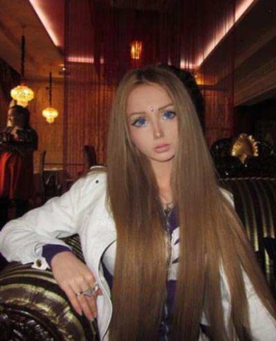 شباهت عجیب دختر اوکراینی به عروسک باربی (عکس)