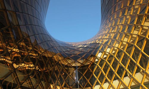 معماری شگفت انگیز مرکز خریدی در سوئد (عکس)