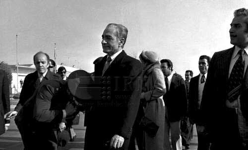 عکس هایی از سفر بدون بازگشت شاه از ایران
