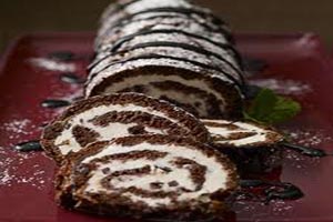 آموزش تهیه رول کیک و بستنی خوشمزه
