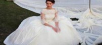 حضور در جلسه امتحان با لباس عروس (عکس)