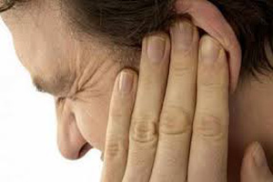 بهترین درمان های خانگی برای گوش درد