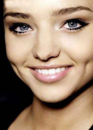 مدل آرایش های زیبا و بهاری 94 مدل آرایش های زیبا و بهاری 94