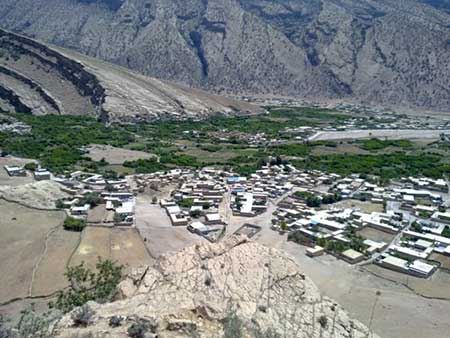 آثار تاریخی روستای دیل در گچساران (عکس)