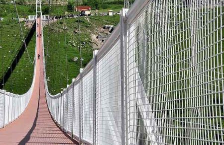 بزرگترین پل معلق خاورمیانه در اردبیل (تصاویر)