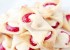 طرز تهیه شیرینی پنیری خامهای توت فرنگی
