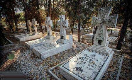 عکس های دیدنی قبرستان مسیحیان در اصفهان