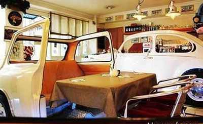 رستورانی جالب برای عشق ماشین ها! (عکس)