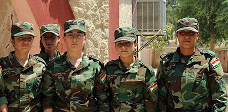گروه جنجالی دختران خورشید (عکس)