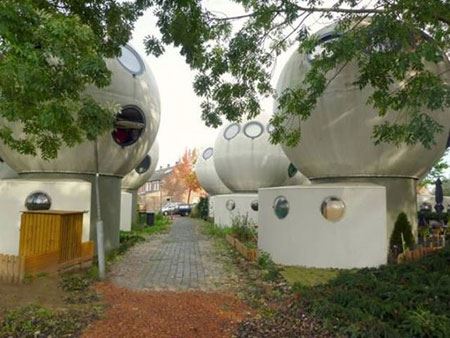 خانه های عجیب و فضایی در هلند (عکس)