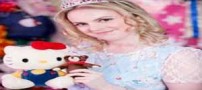 دختر جذابی که کسی حاضر نیست با او ازدواج کند (عکس)