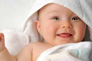 علت لبخند نوزادان تازه متولد شده !