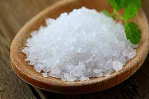 استفاده های نمک برای تمیز کردن !