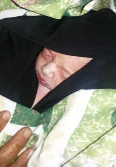 زنی در قطار اهواز تهران فارغ شد و نوزادش به دنیا آمد (عکس)
