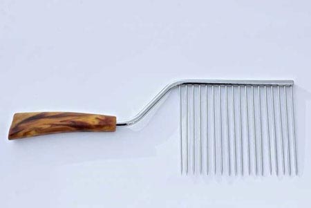 عکس های عجیب و غریب ترین قاشق و چنگال ها عکس های عجیب و غریب ترین قاشق و چنگال ها
