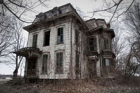 خانه هایی که ارواح در آن زندگی می کنند (عکس)
