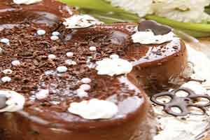 طرز تهیه باواریای شکلاتی