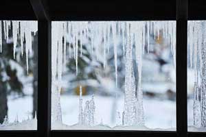 جلوگیری از ورود سرما از بازشوها و پنجره ها در زمستان