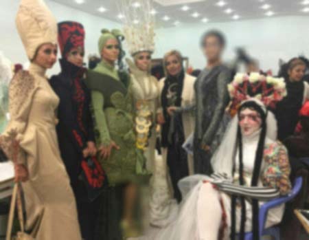 فشن شو دختران دانشگاه الزهرا تهران با لباس های عجیب
