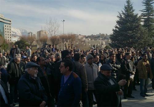 تصاویر مراسم تشییع پیکر زنده یاد محمد علی اینانلو تصاویر مراسم تشییع پیکر زنده یاد محمد علی اینانلو