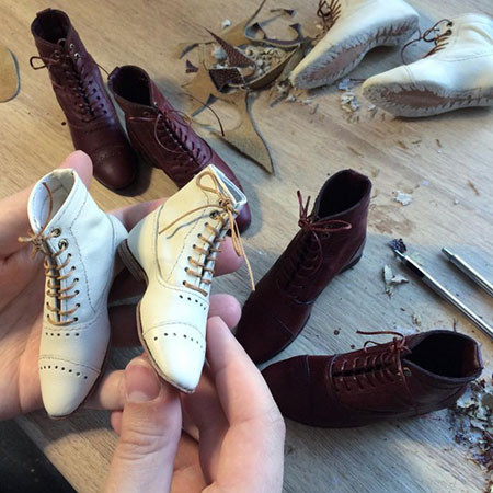 آثار عروسکی هنرمندی شبیه به انسان واقعی (عکس) آثار عروسکی هنرمندی شبیه به انسان واقعی (عکس)