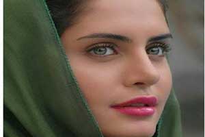 کامنت الناز شاکردوست از لندن درباره اجرای برجام (عکس)