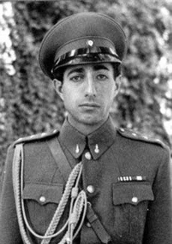 حال و روز 11 خواهر و برادر محمدرضا پهلوی (عکس) حال و روز 11 خواهر و برادر محمدرضا پهلوی (عکس)