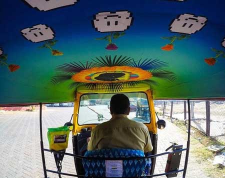 تاکسی های جالبی که شما را شاد می کند (عکس)