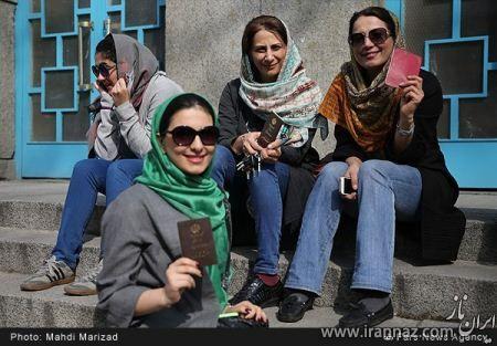 سلفی های لو رفته دختران فشن تهرانی پای صندوق رأی سلفی های لو رفته دختران فشن تهرانی پای صندوق رأی
