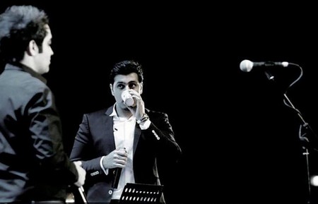 تصاویر جذاب و دیدنی از سام درخشانی در کنسرت خواجه امیری