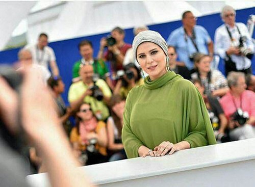 تیپ دولتشاهی در کن همراه با واکنش هومن سیدی (عکس) تیپ دولتشاهی در کن همراه با واکنش هومن سیدی (عکس)