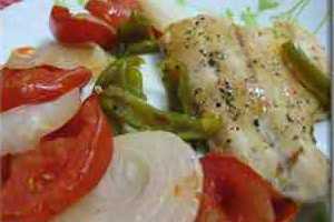 چگونه ماهی و سبزیجات را در فر درست کنیم؟